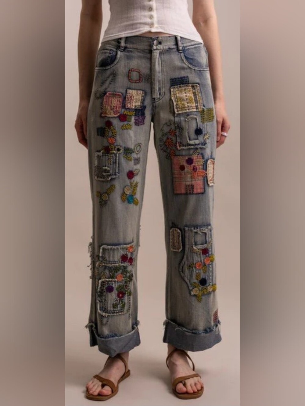 Embroidered Patchwork Light Wash Women Jeans By BLUEVELVET small